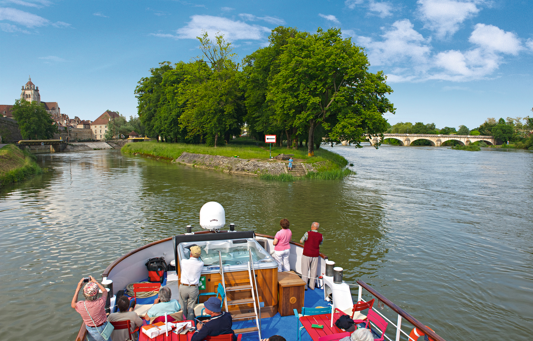 CroisiEurope Jeanine Terrace 1.jpg